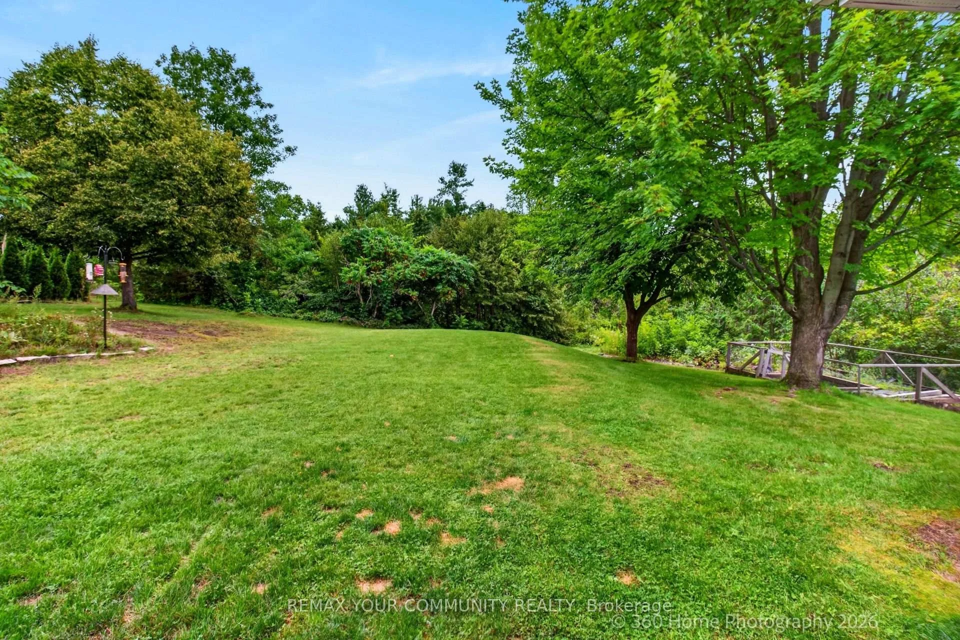 Photo 36 of 12 Cairns Boulevard, Springwater, Midhurst — HOMEH