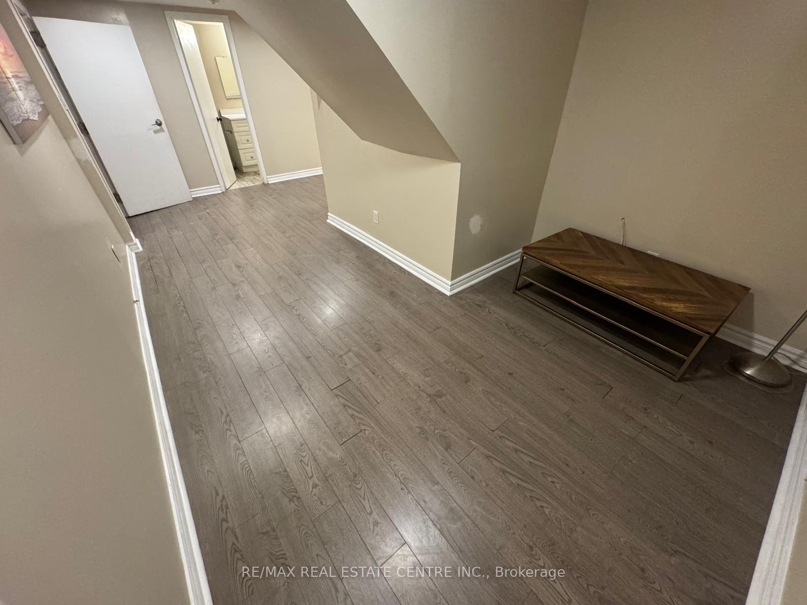 Photo 6 of Unit Basement, 546 Laurier Crescent, Pickering, Amberlea — HOMEH