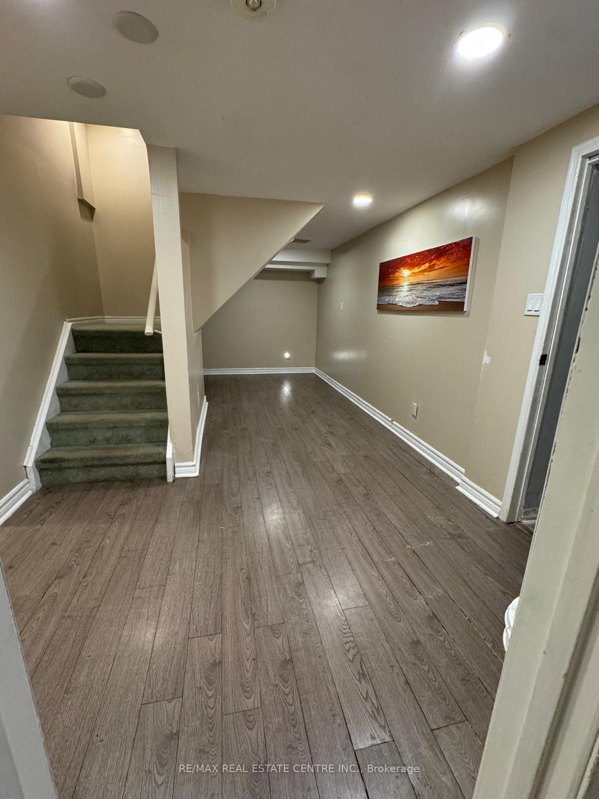 Photo 7 of Unit Basement, 546 Laurier Crescent, Pickering, Amberlea — HOMEH