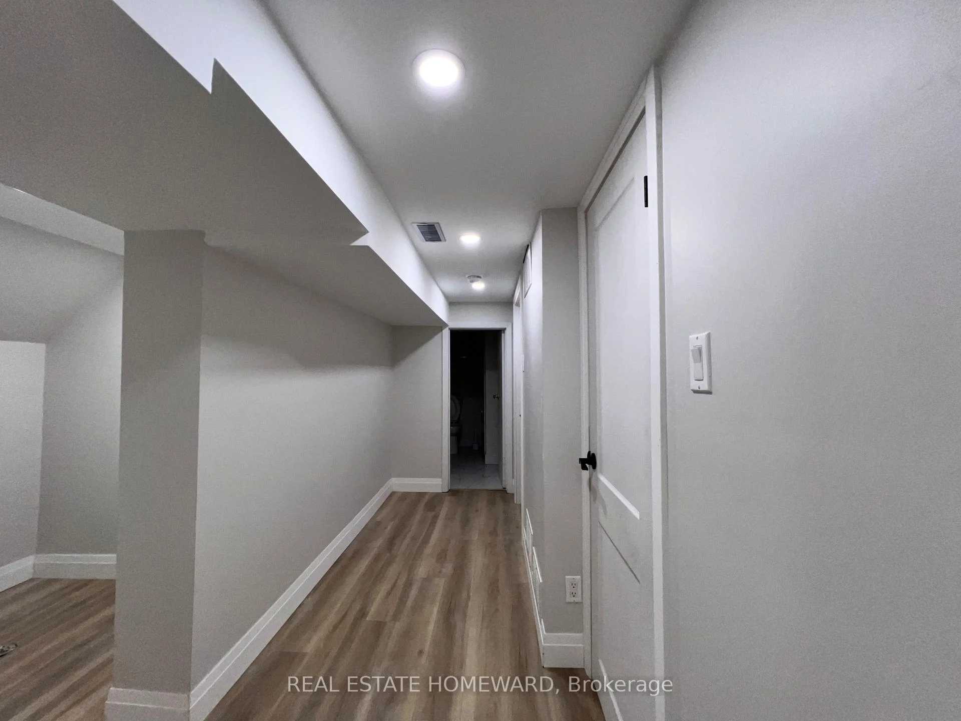 Photo 20 of Unit Lower, 2 Harris Park Drive, Scarborough, Clairlea-Birchmount — HOMEH