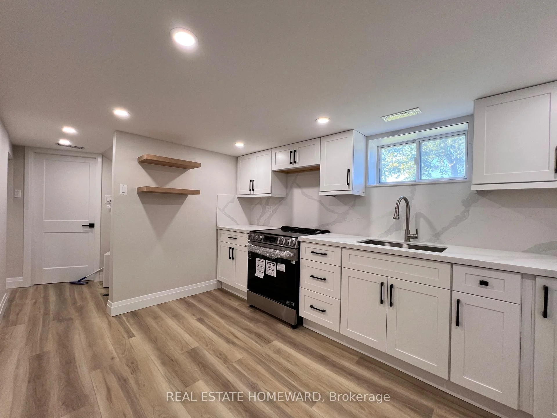 Photo 21 of Unit Lower, 2 Harris Park Drive, Scarborough, Clairlea-Birchmount — HOMEH