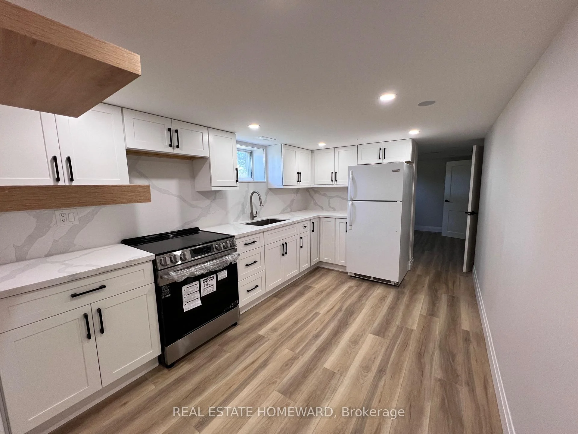 Photo 22 of Unit Lower, 2 Harris Park Drive, Scarborough, Clairlea-Birchmount — HOMEH