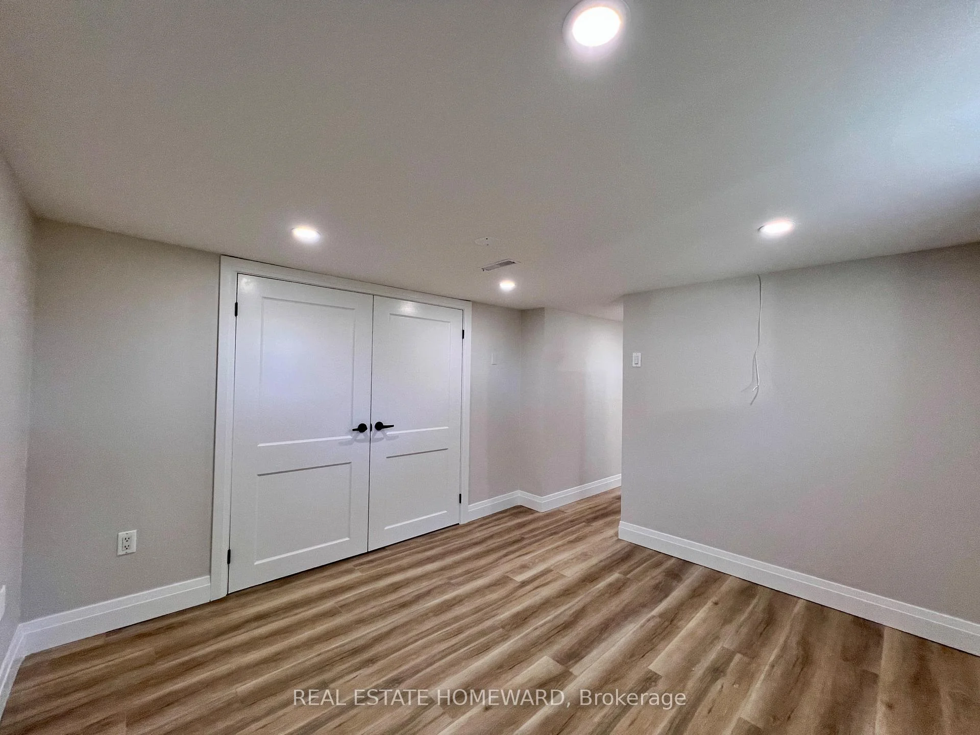 Photo 28 of Unit Lower, 2 Harris Park Drive, Scarborough, Clairlea-Birchmount — HOMEH