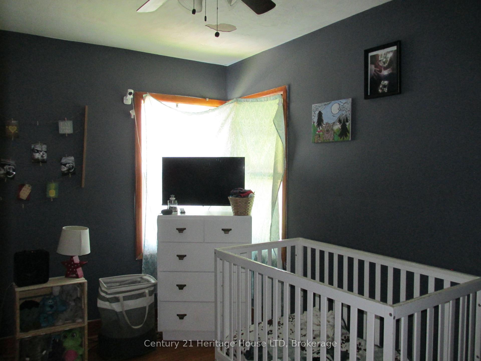 Photo 11 of 3 Melba Road, St. Catharines, Carlton/Bunting — HOMEH
