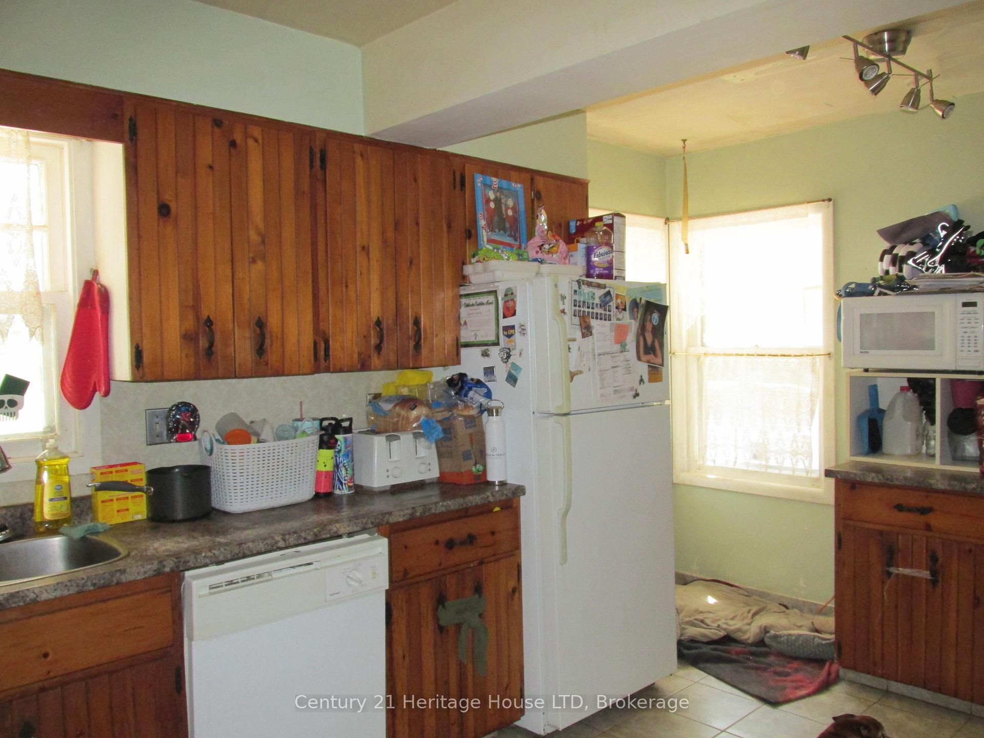 Photo 12 of 3 Melba Road, St. Catharines, Carlton/Bunting — HOMEH