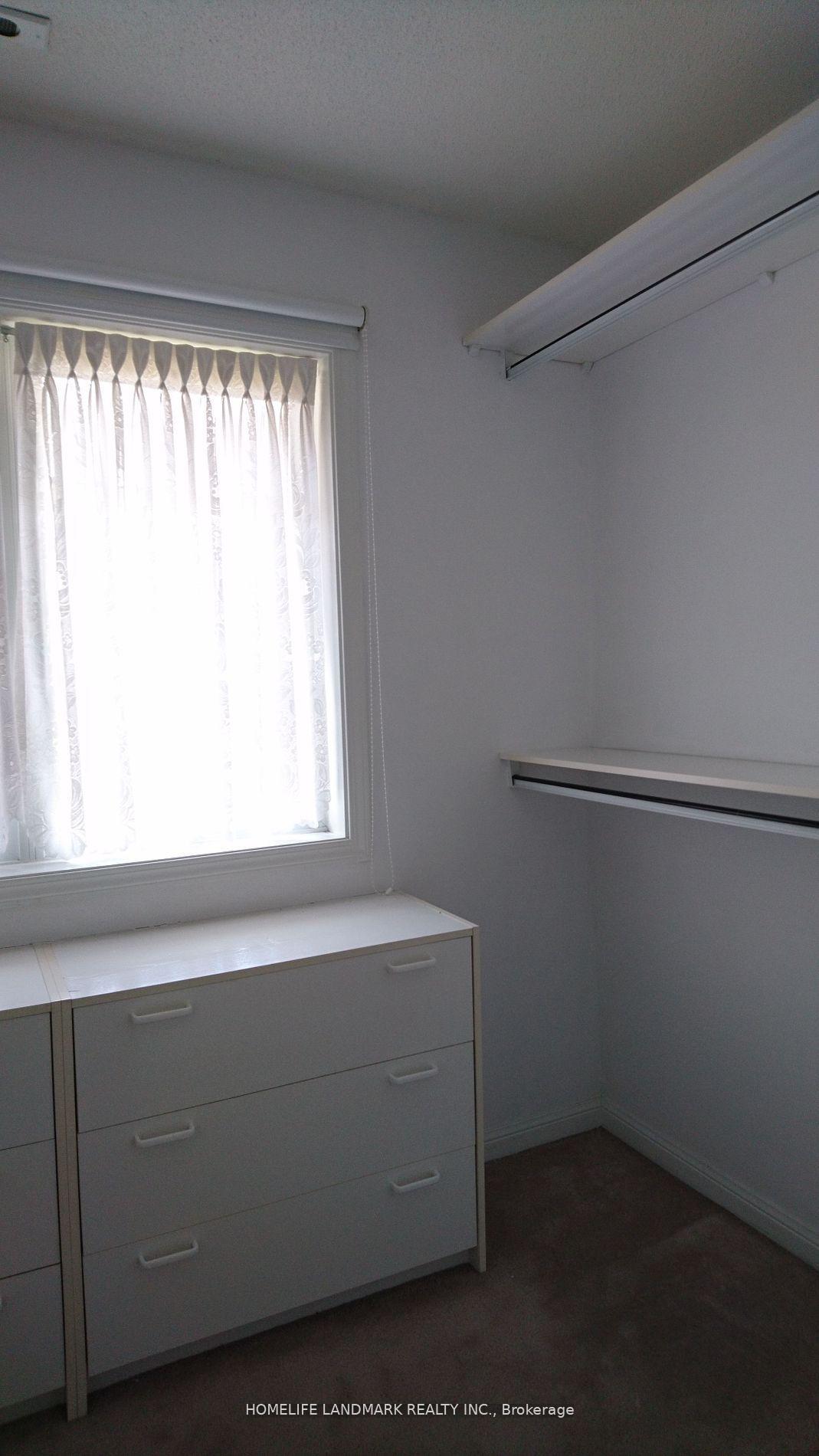 Photo 6 of Unit 13A, 18 St. Moritz Way, Markham, Unionville — HOMEH