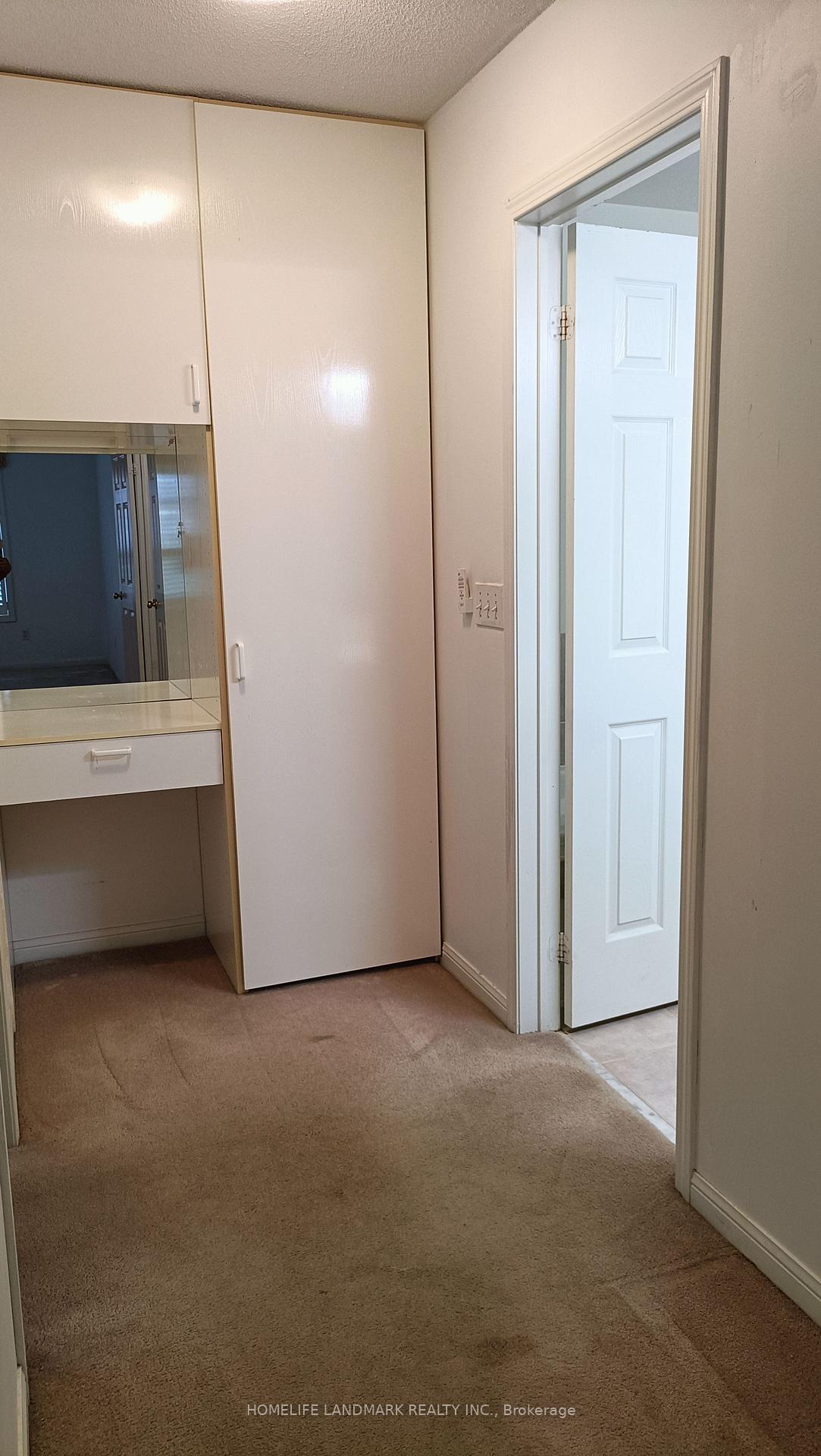 Photo 17 of Unit 13A, 18 St. Moritz Way, Markham, Unionville — HOMEH