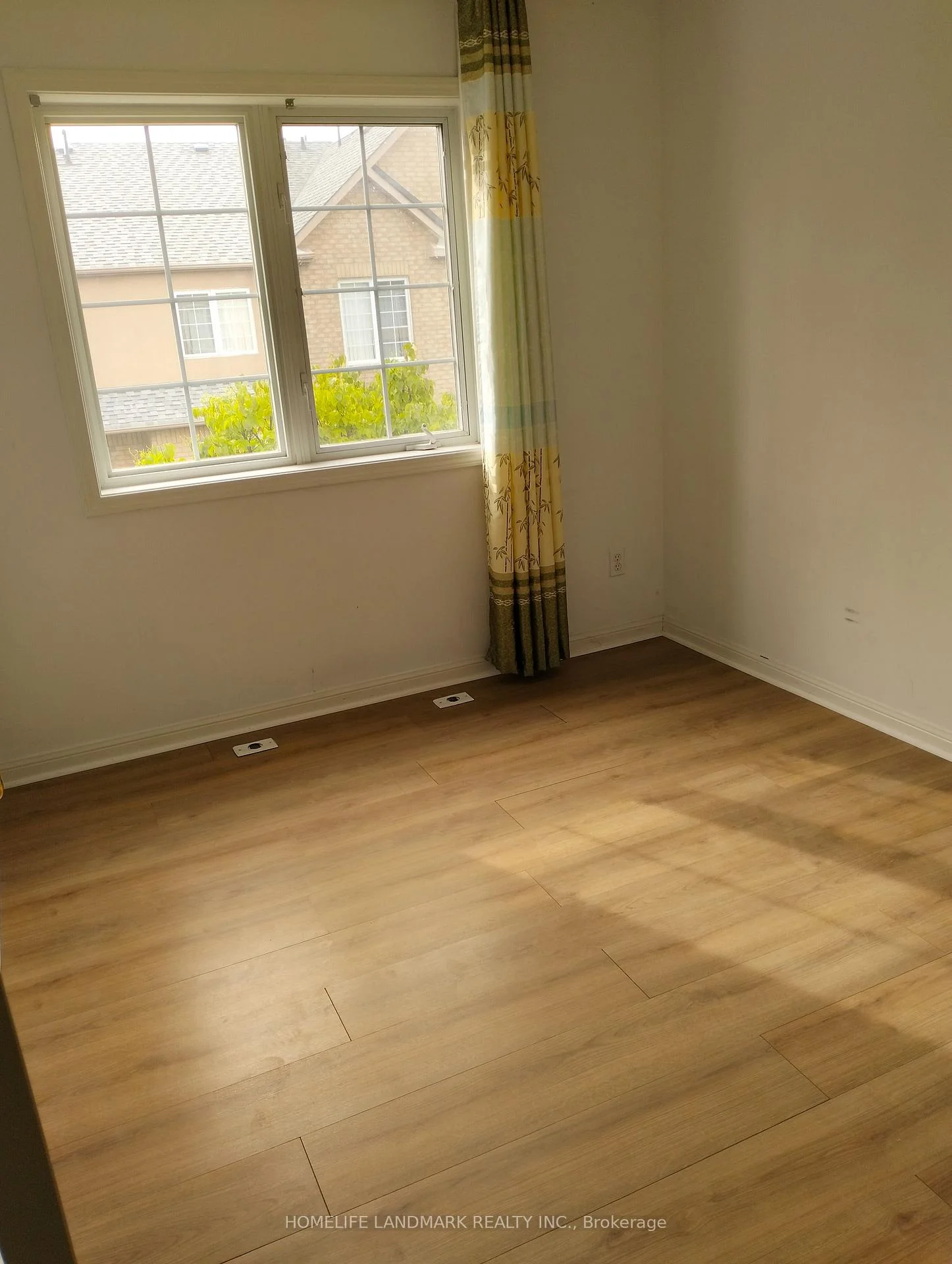 Photo 37 of Unit 13A, 18 St. Moritz Way, Markham, Unionville — HOMEH