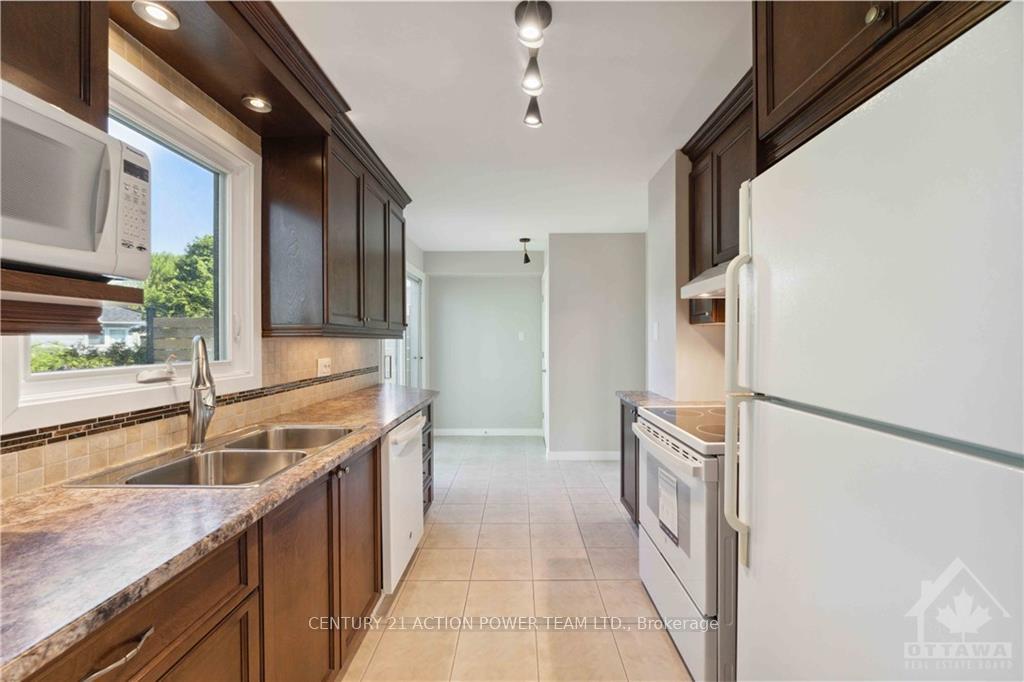 Photo 6 of Unit A, 1776 Grey Nuns Drive, Ottawa, Convent Glen South — HOMEH