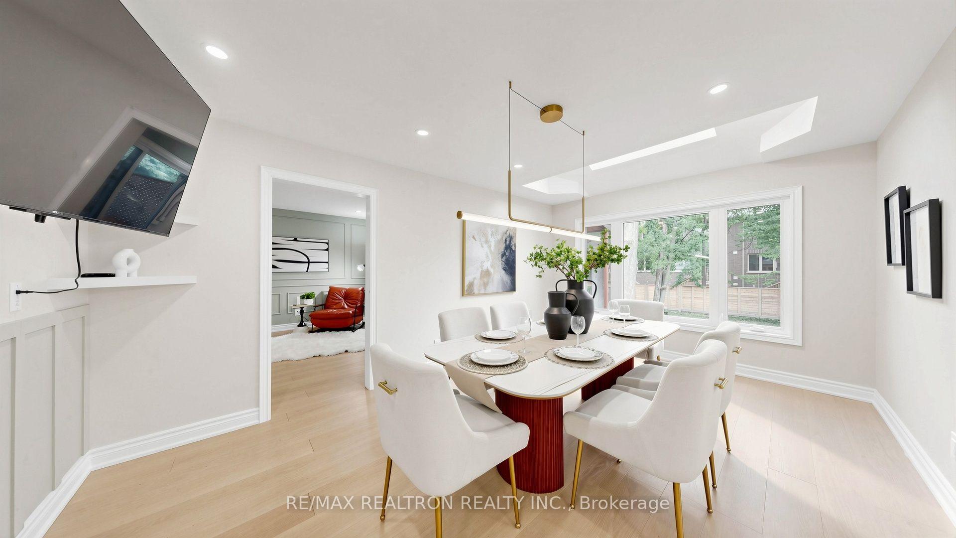 Photo 15 of 21 Greentree Road, Markham, Unionville — HOMEH