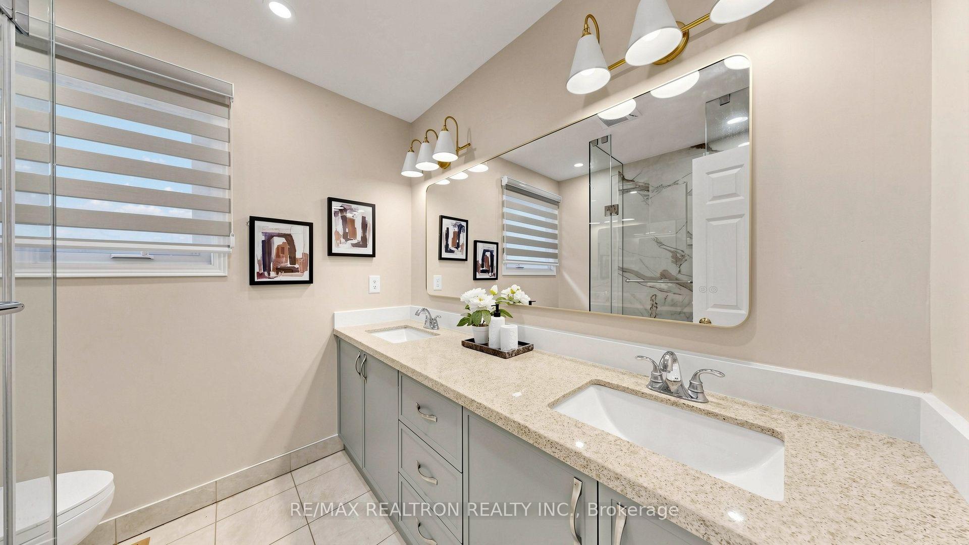 Photo 32 of 21 Greentree Road, Markham, Unionville — HOMEH