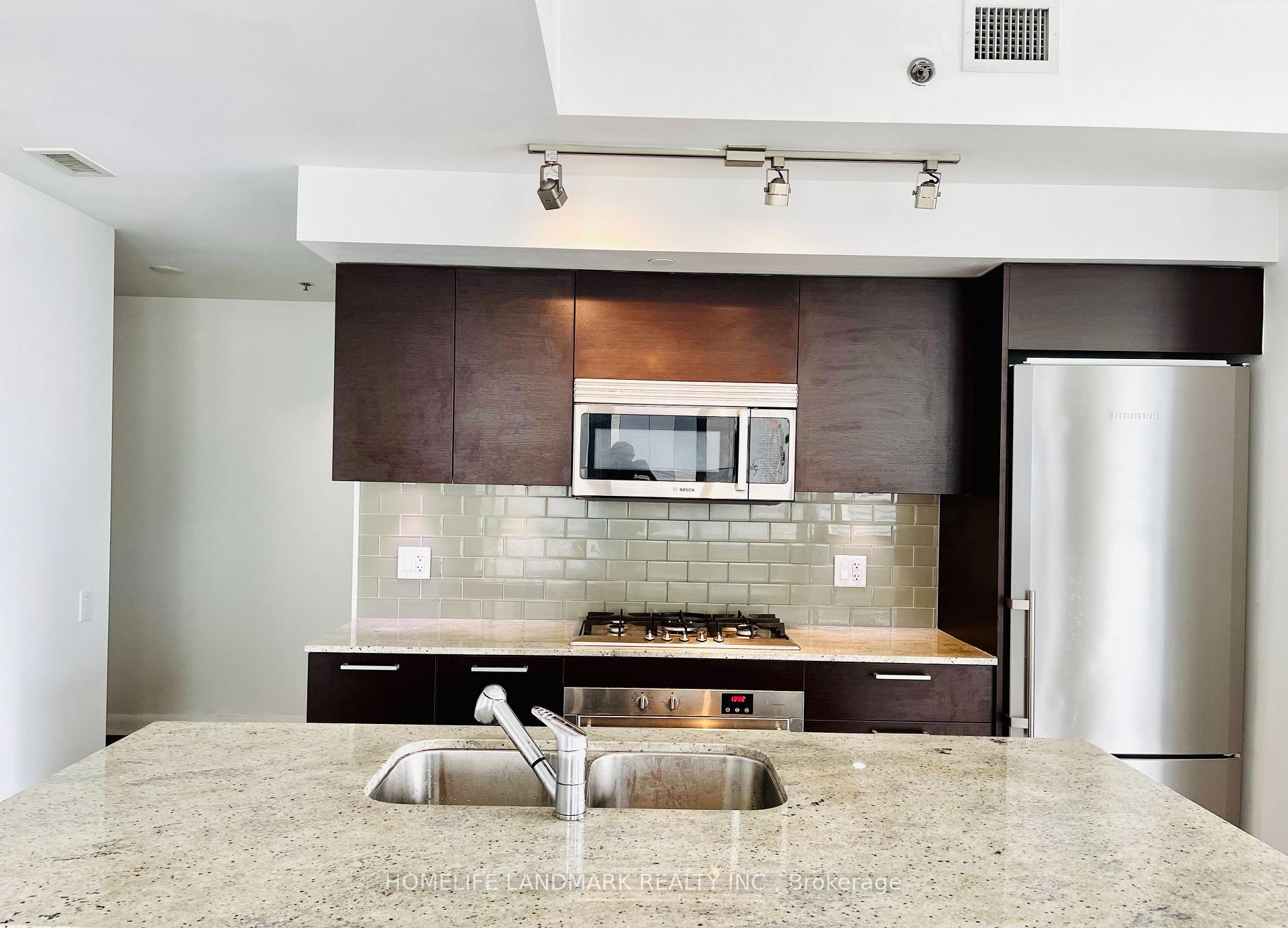 Photo 3 of Unit 2907, 375 King Street W, Toronto, Waterfront Communities — HOMEH