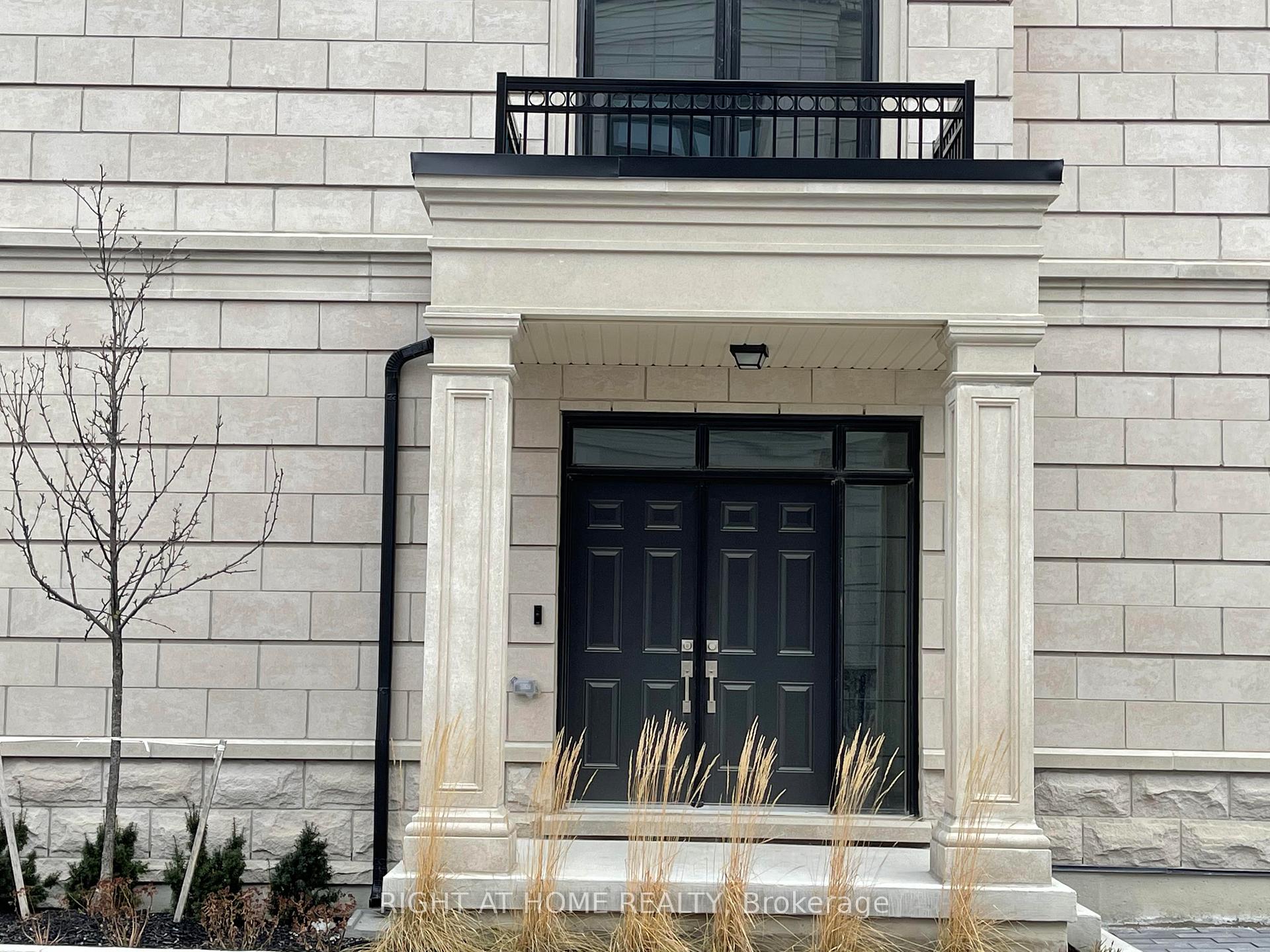 Photo 1 of 284 Buchanan Drive, Markham, Unionville — HOMEH