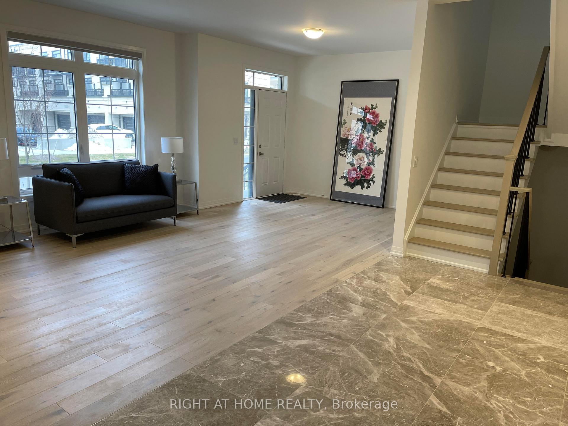 Photo 6 of 284 Buchanan Drive, Markham, Unionville — HOMEH