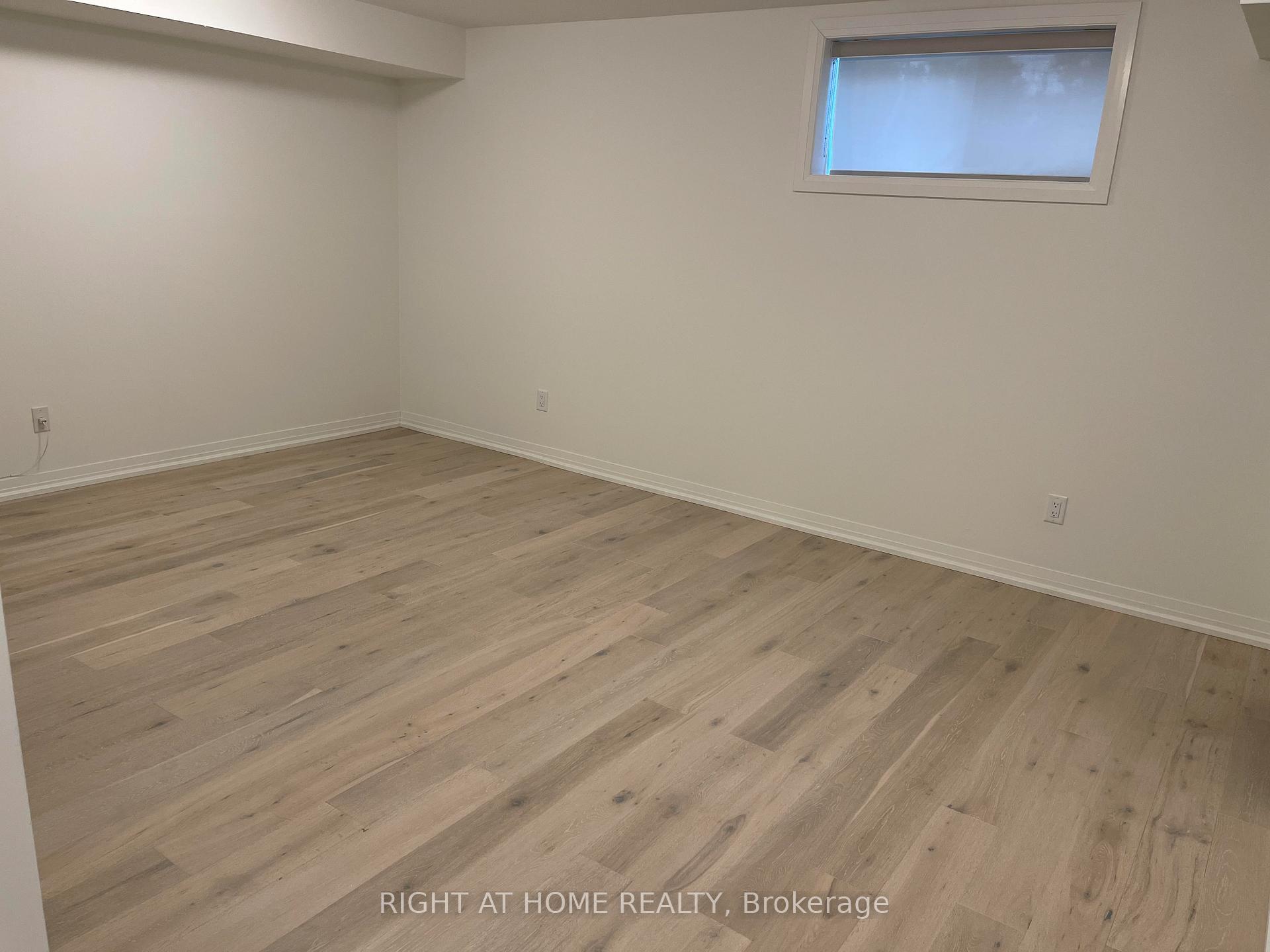 Photo 10 of 284 Buchanan Drive, Markham, Unionville — HOMEH
