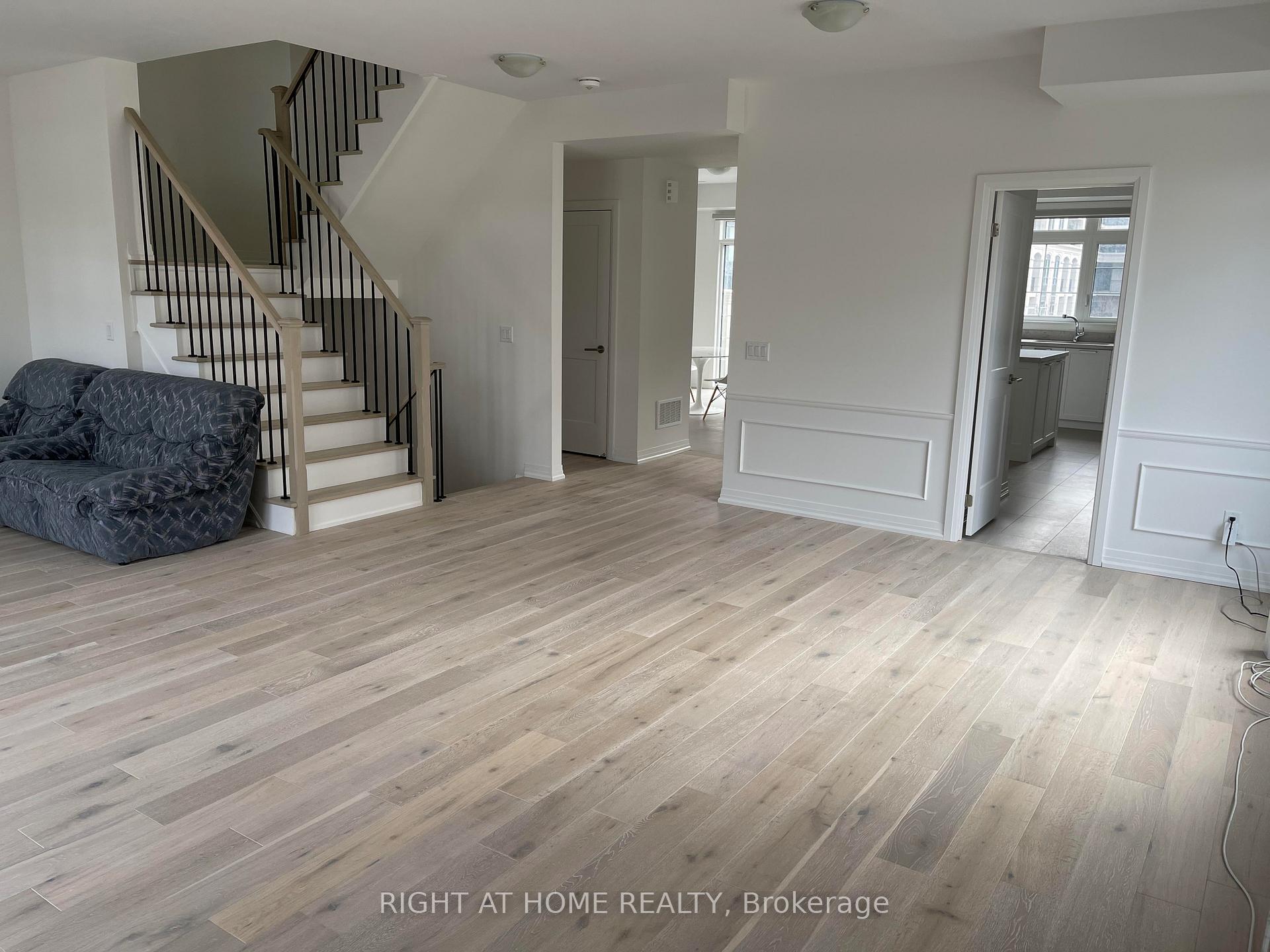 Photo 21 of 284 Buchanan Drive, Markham, Unionville — HOMEH