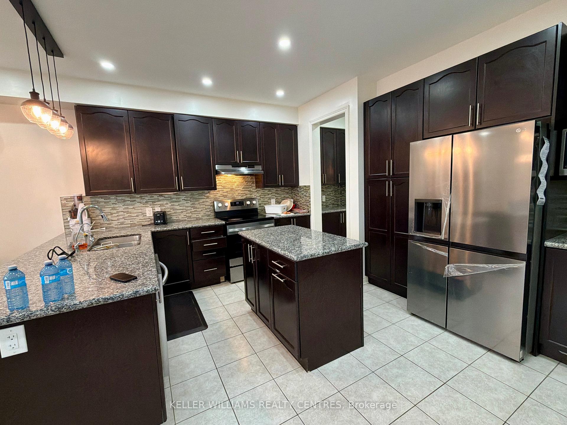 Photo 13 of Unit UPPER, 20 Owens Road, New Tecumseth, Rural New Tecumseth — HOMEH