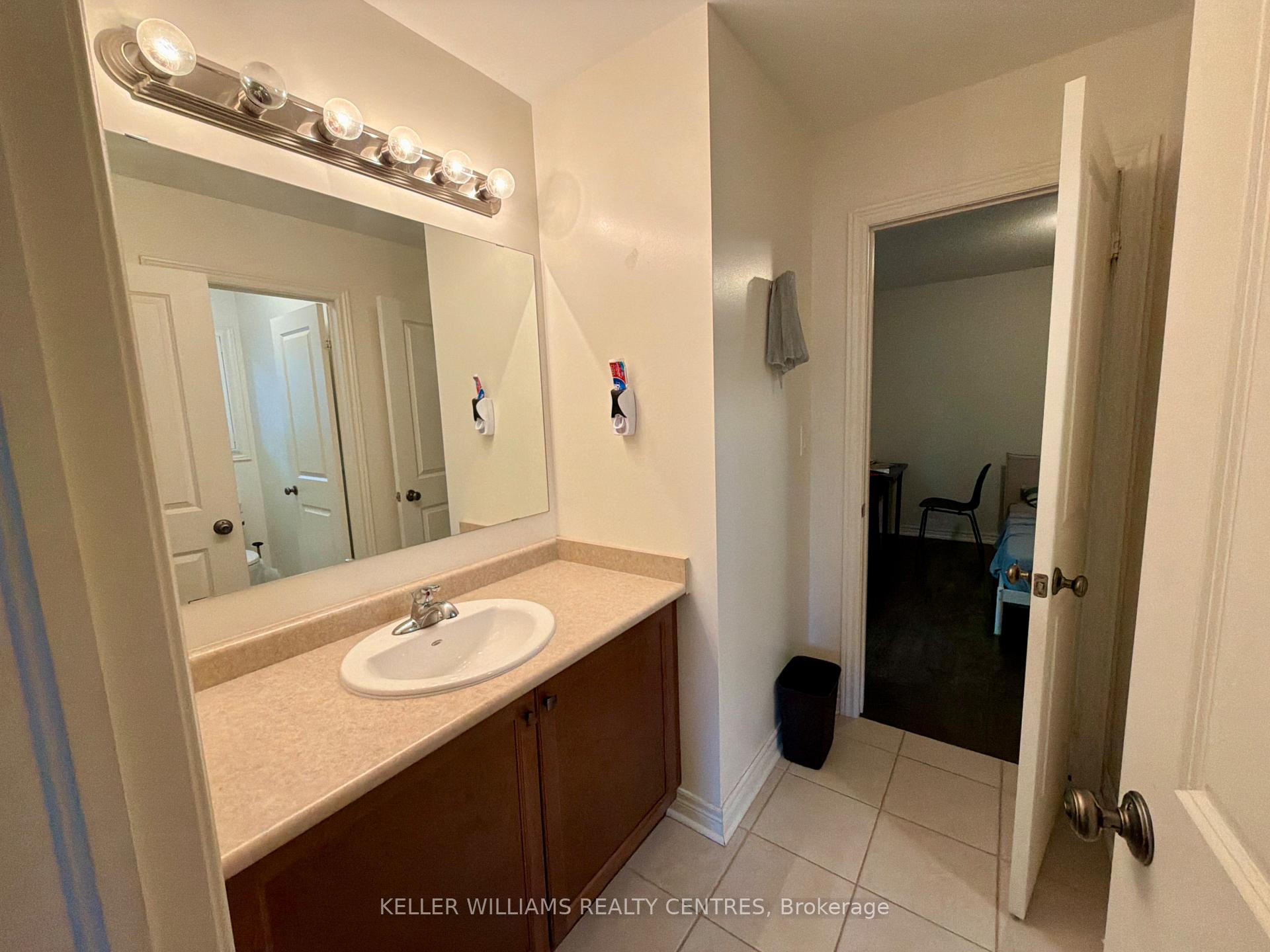 Photo 21 of Unit UPPER, 20 Owens Road, New Tecumseth, Rural New Tecumseth — HOMEH