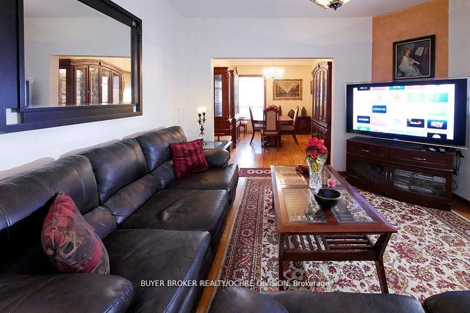 Photo 5 of 244 Rushton Road, Toronto, Wychwood — HOMEH