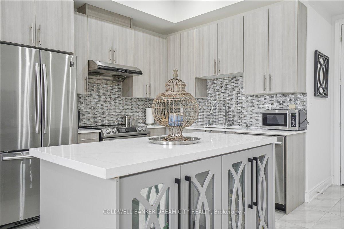 Photo 9 of Unit 111, 764 River Road E, Wasaga Beach — HOMEH
