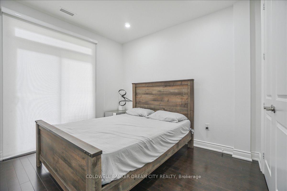 Photo 12 of Unit 111, 764 River Road E, Wasaga Beach — HOMEH