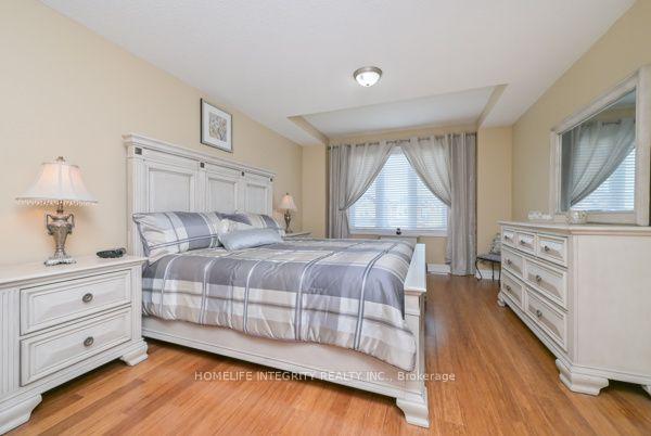 Photo 6 of 315 Ellwood Drive W, Caledon, Bolton West — HOMEH