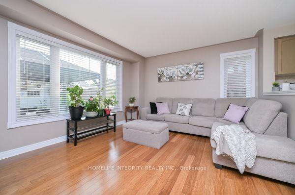 Photo 7 of 315 Ellwood Drive W, Caledon, Bolton West — HOMEH