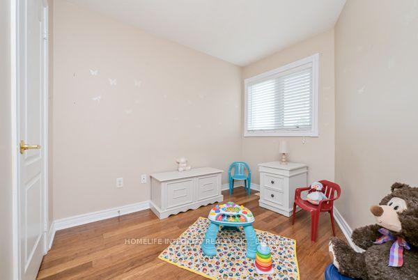 Photo 12 of 315 Ellwood Drive W, Caledon, Bolton West — HOMEH