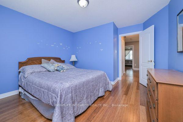 Photo 13 of 315 Ellwood Drive W, Caledon, Bolton West — HOMEH