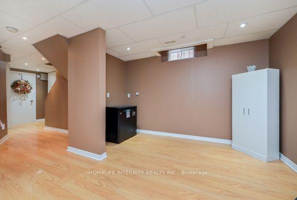 Photo 14 of 315 Ellwood Drive W, Caledon, Bolton West — HOMEH