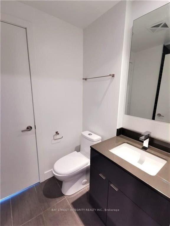 Photo 3 of Unit 4303, 7 Grenville Street, Toronto, Church-Yonge Corridor — HOMEH