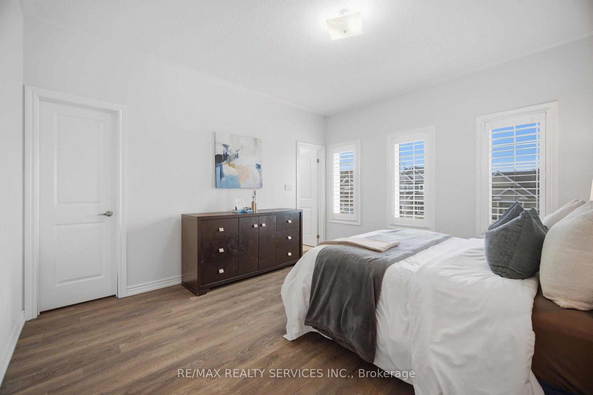 Photo 14 of 20 Todd Crescent, Southgate — HOMEH