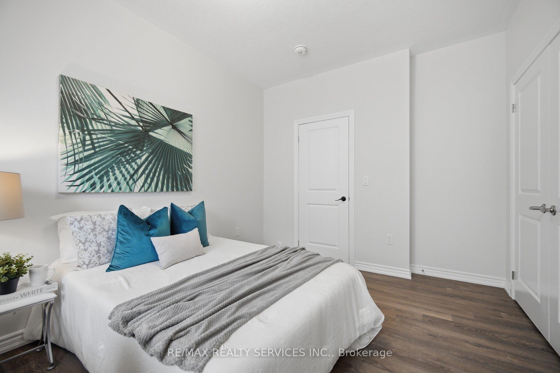 Photo 17 of 20 Todd Crescent, Southgate — HOMEH