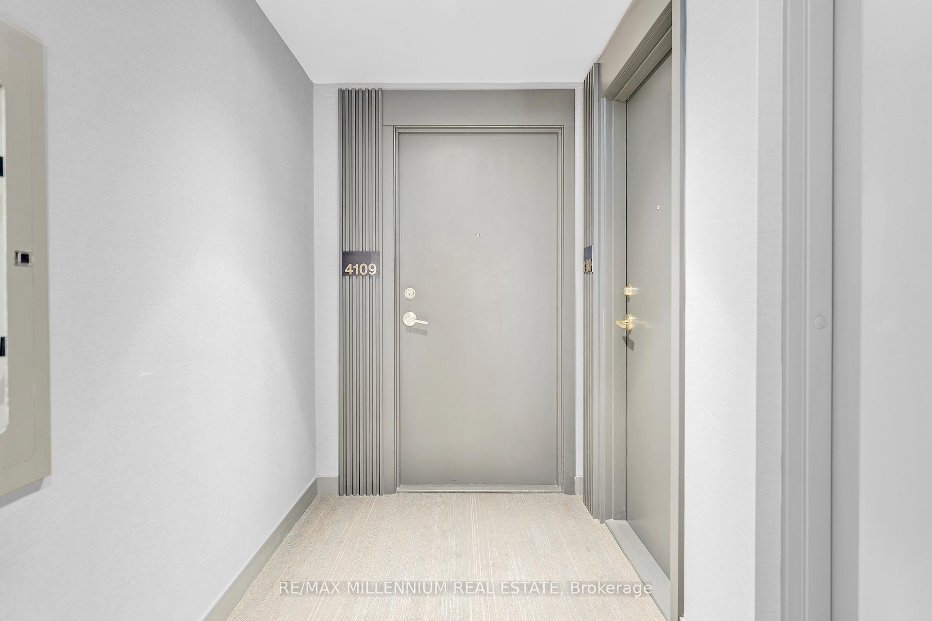 Photo 5 of Unit 4109, 898 Portage Parkway, Vaughan, Vaughan Corporate Centre — HOMEH