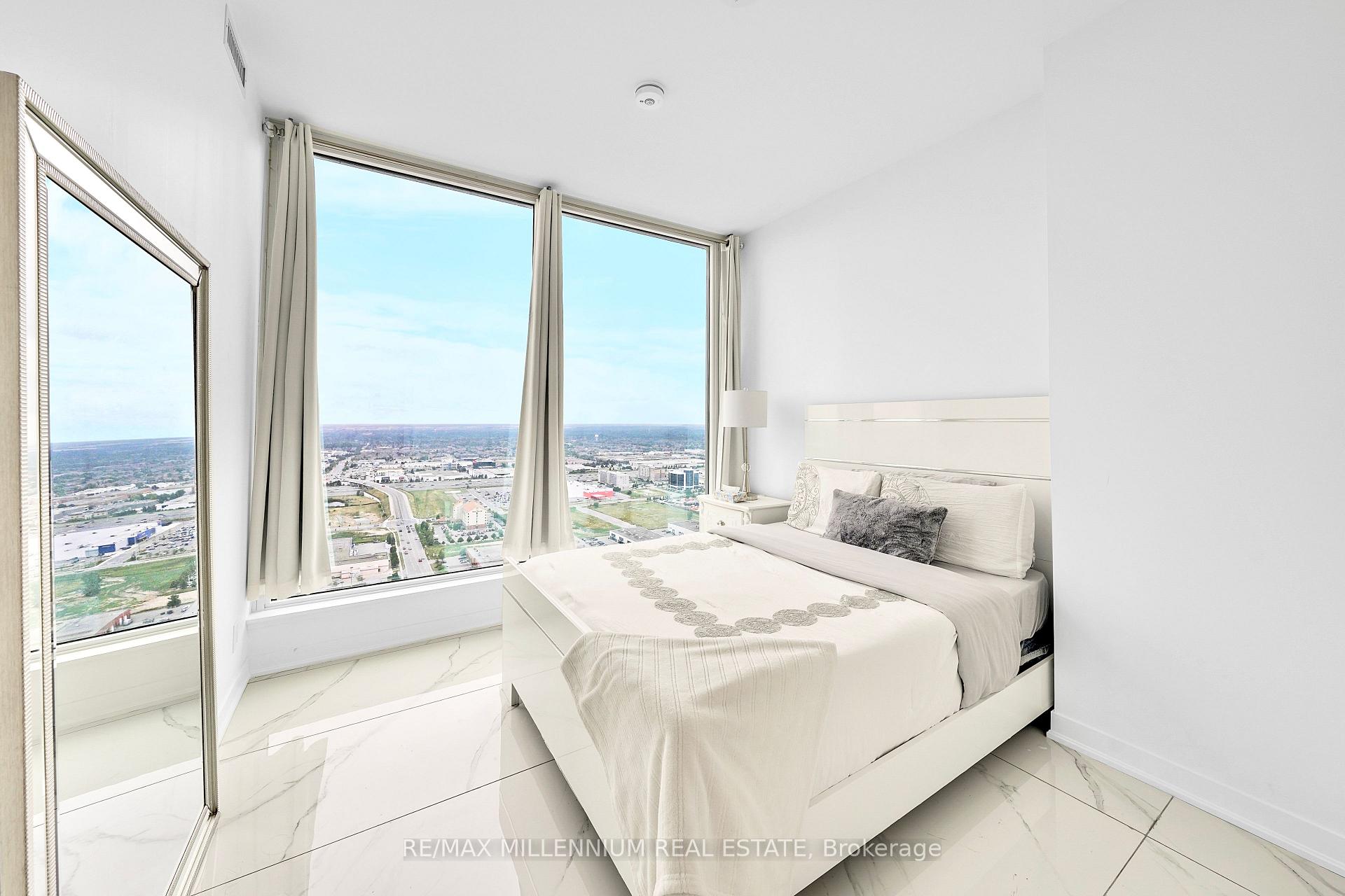 Photo 26 of Unit 4109, 898 Portage Parkway, Vaughan, Vaughan Corporate Centre — HOMEH
