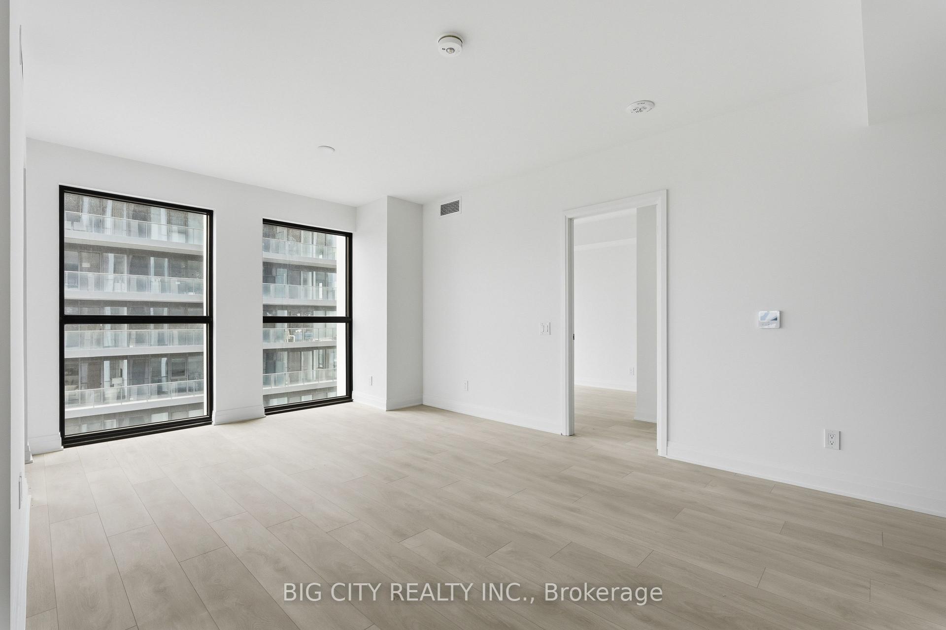 Photo 5 of Unit 1804, 25 Frederick Todd Way, Toronto, Thorncliffe Park — HOMEH
