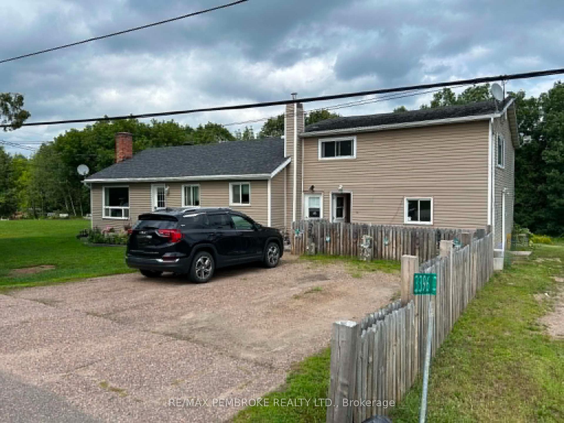 Photo 5 of 3396 B Line Road, Laurentian Valley, Laurentian Valley — HOMEH