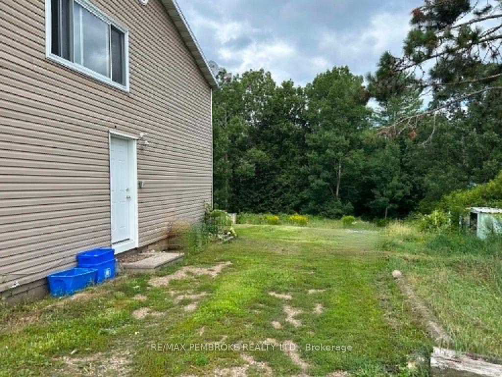 Photo 10 of 3396 B Line Road, Laurentian Valley, Laurentian Valley — HOMEH