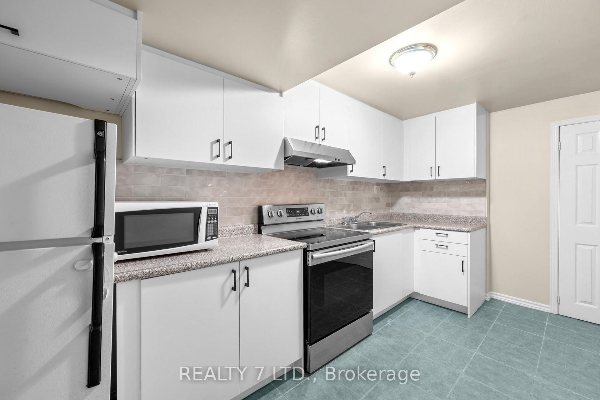 Photo 9 of Unit Bsmt, 62 Fairlane Crescent, Vaughan, Vellore Village — HOMEH