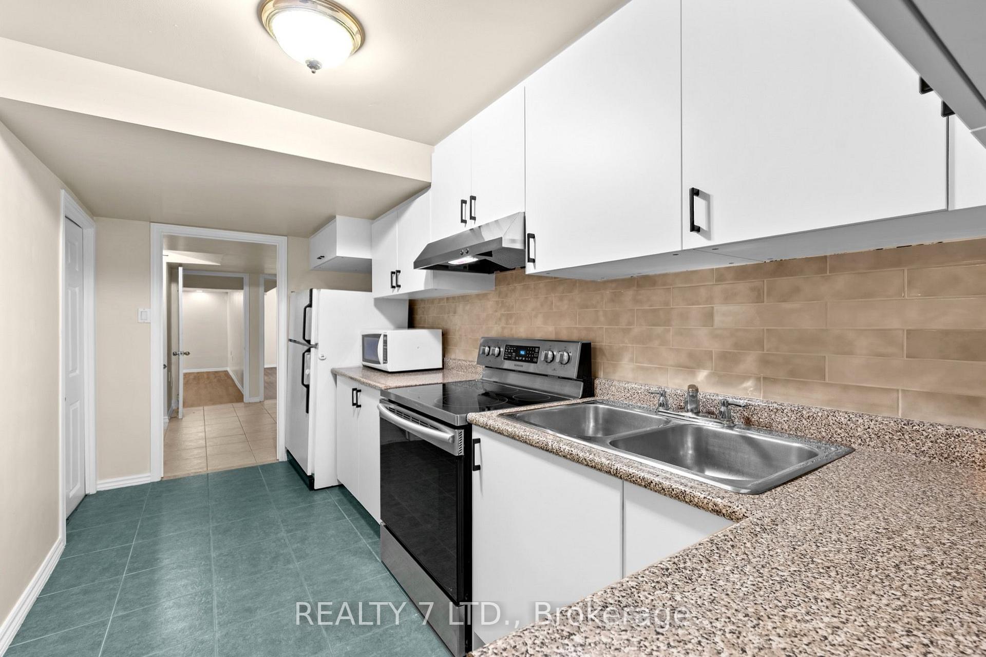 Photo 10 of Unit Bsmt, 62 Fairlane Crescent, Vaughan, Vellore Village — HOMEH