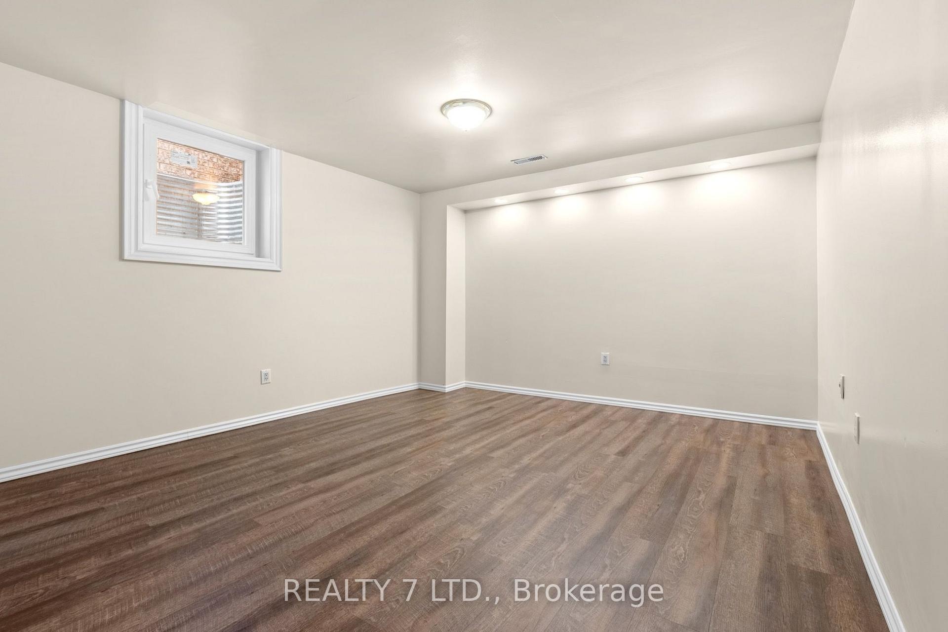 Photo 14 of Unit Bsmt, 62 Fairlane Crescent, Vaughan, Vellore Village — HOMEH