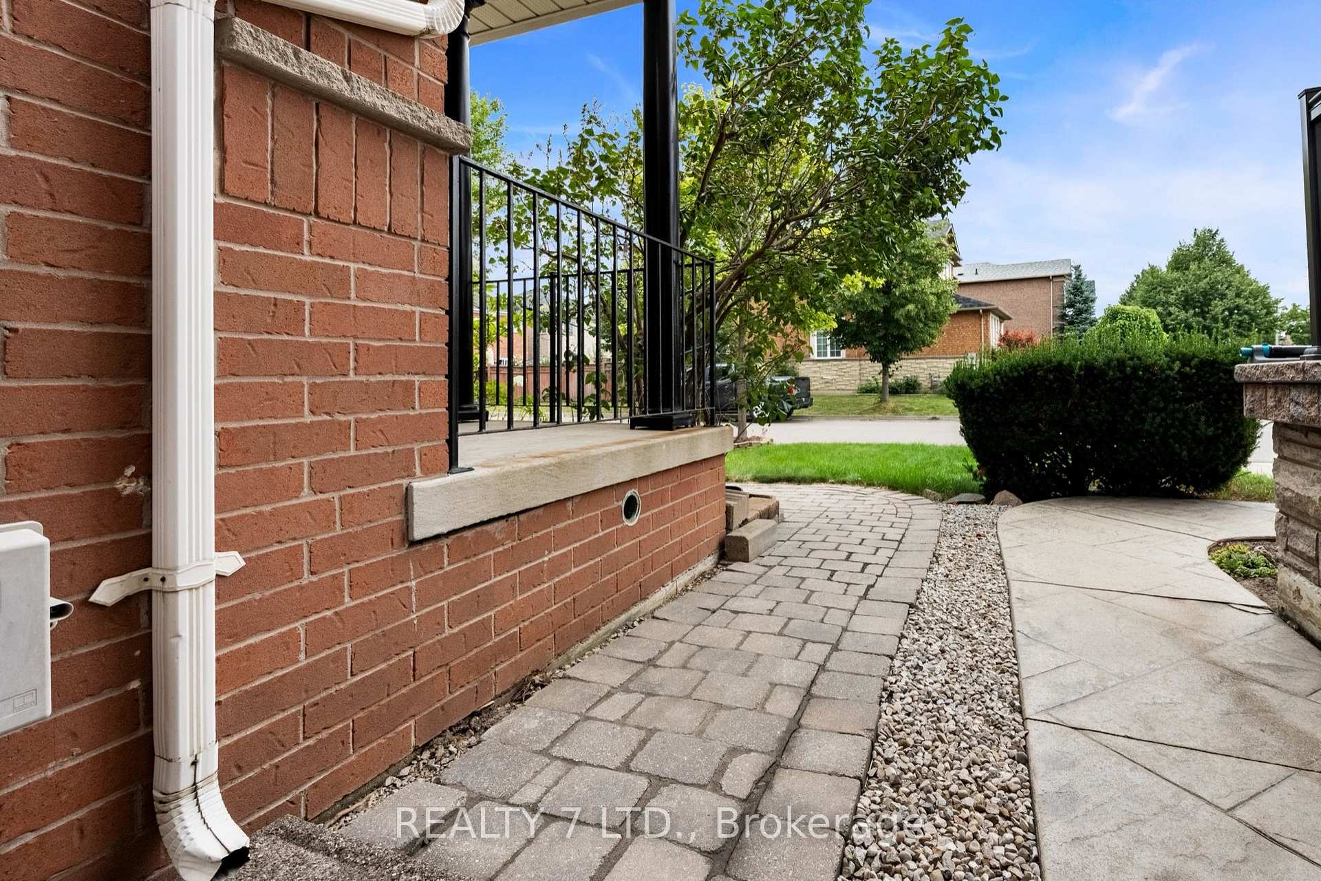 Photo 32 of Unit Bsmt, 62 Fairlane Crescent, Vaughan, Vellore Village — HOMEH
