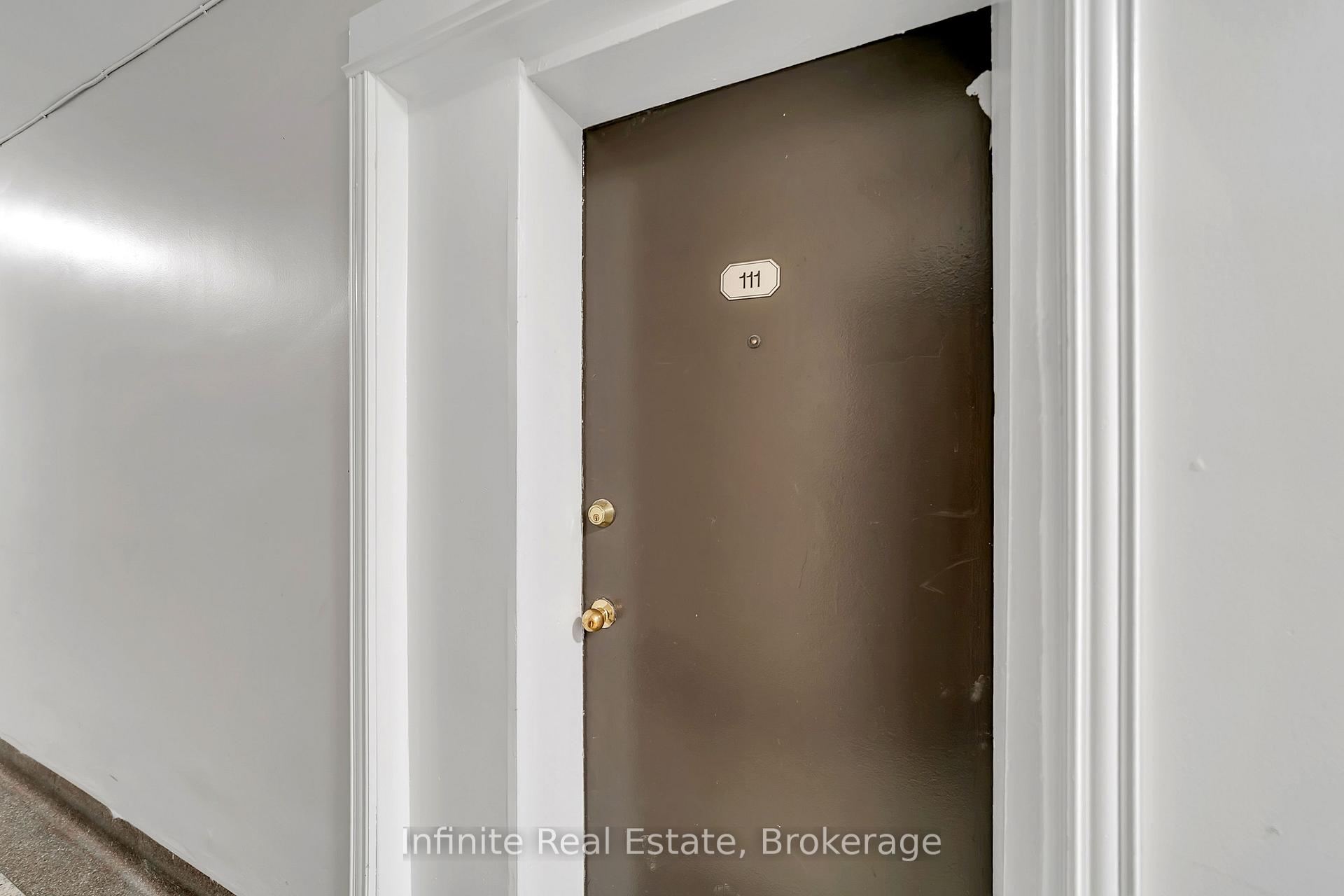 Photo 12 of Unit 111, 896 Eglinton Avenue E, Toronto, Leaside — HOMEH