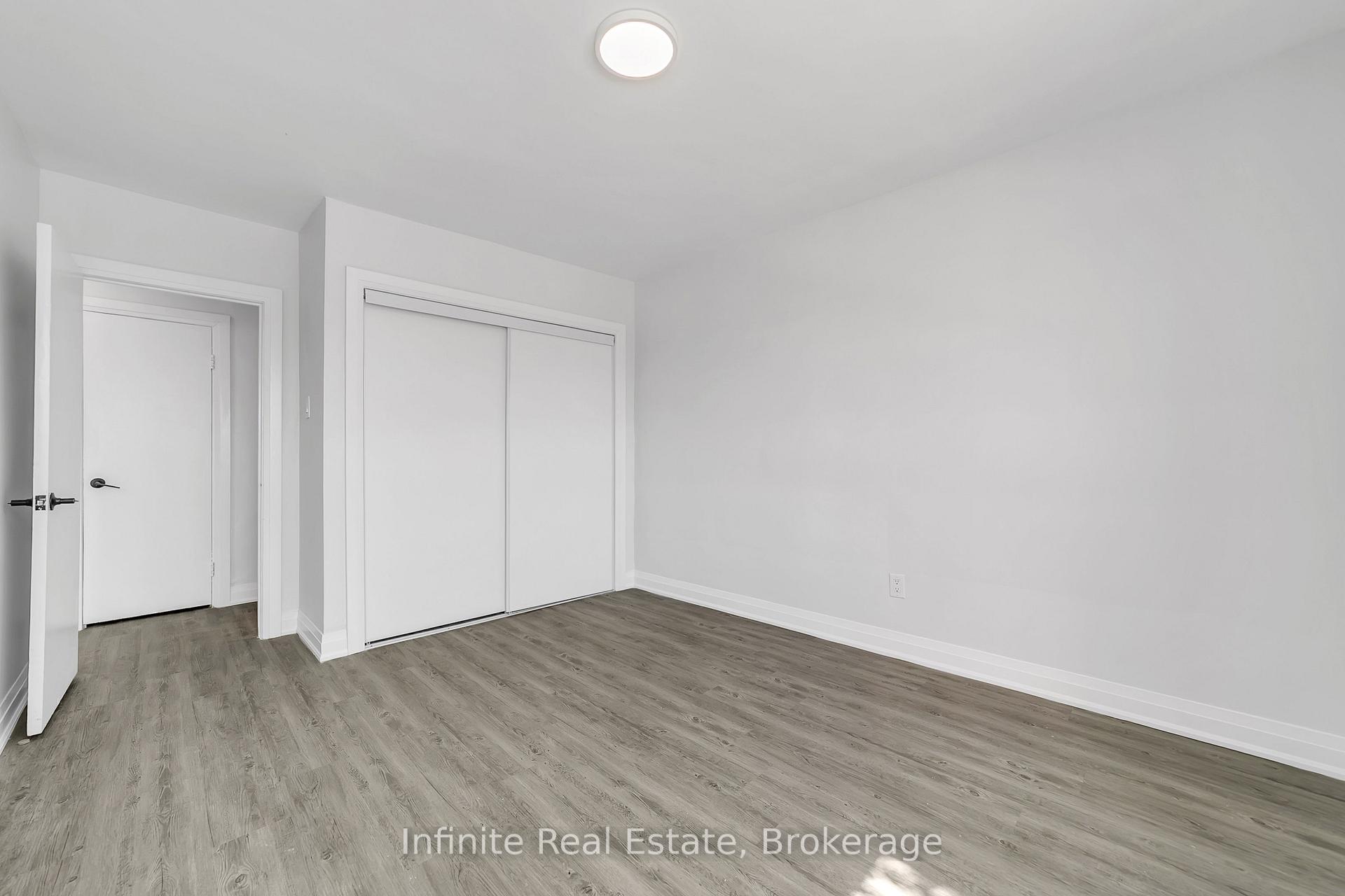 Photo 10 of Unit 113, 896 Eglinton Avenue E, Toronto, Leaside — HOMEH