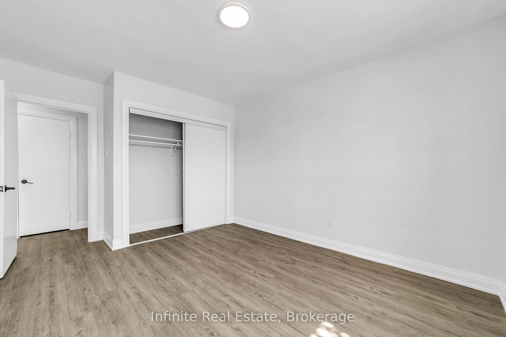 Photo 12 of Unit 113, 896 Eglinton Avenue E, Toronto, Leaside — HOMEH