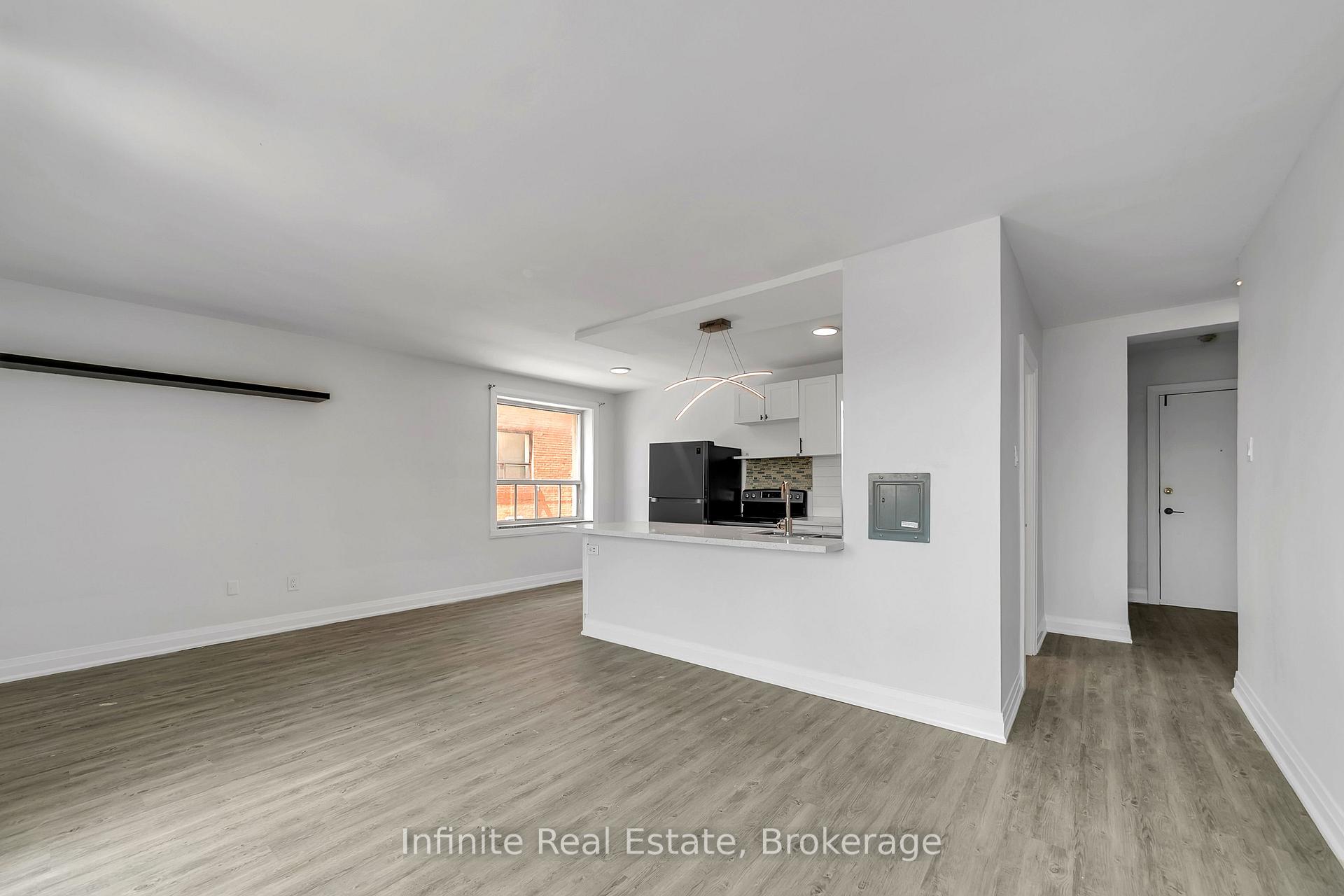 Photo 25 of Unit 113, 896 Eglinton Avenue E, Toronto, Leaside — HOMEH