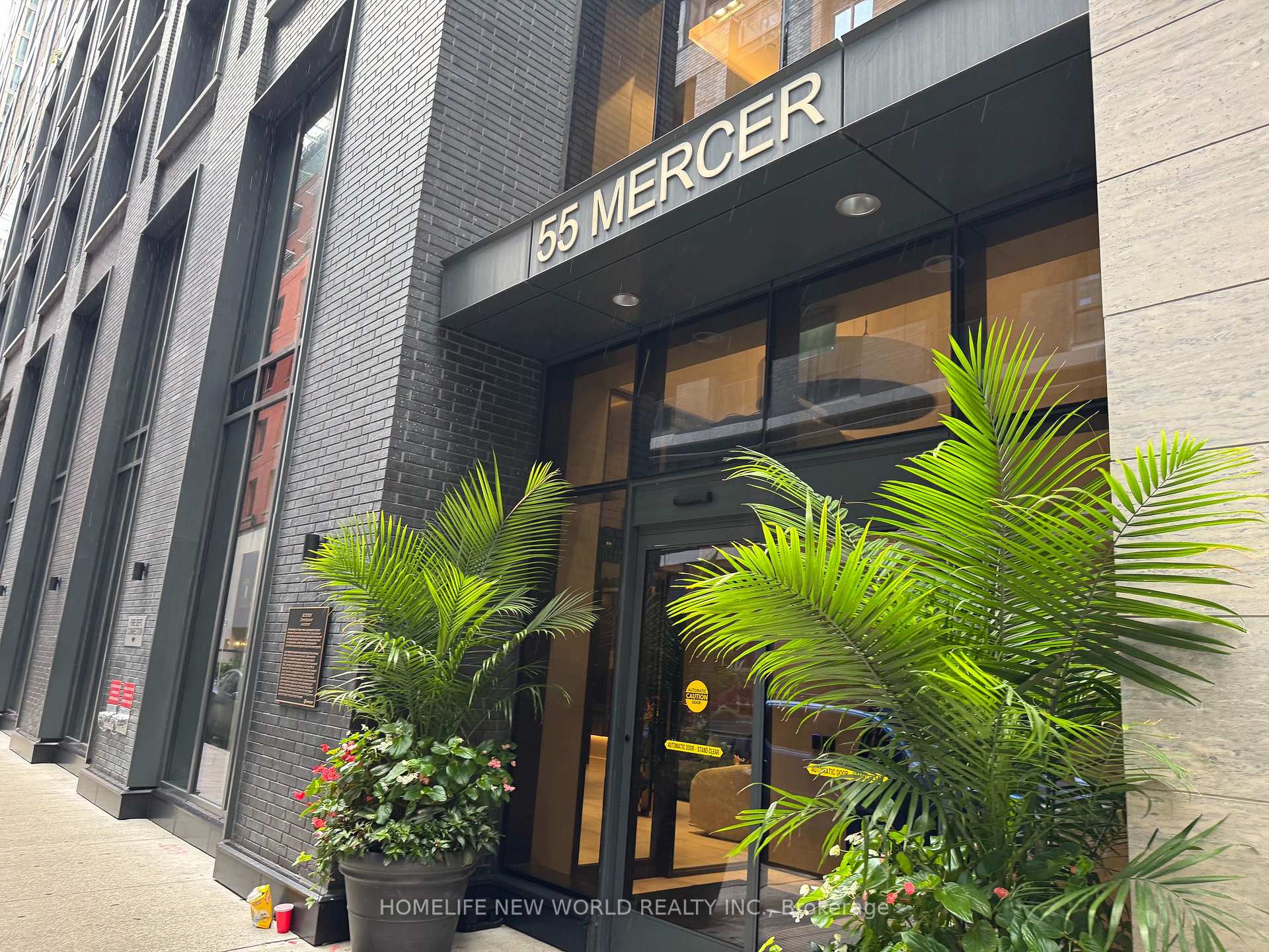 Front of Unit 602, 55 Mercer Street