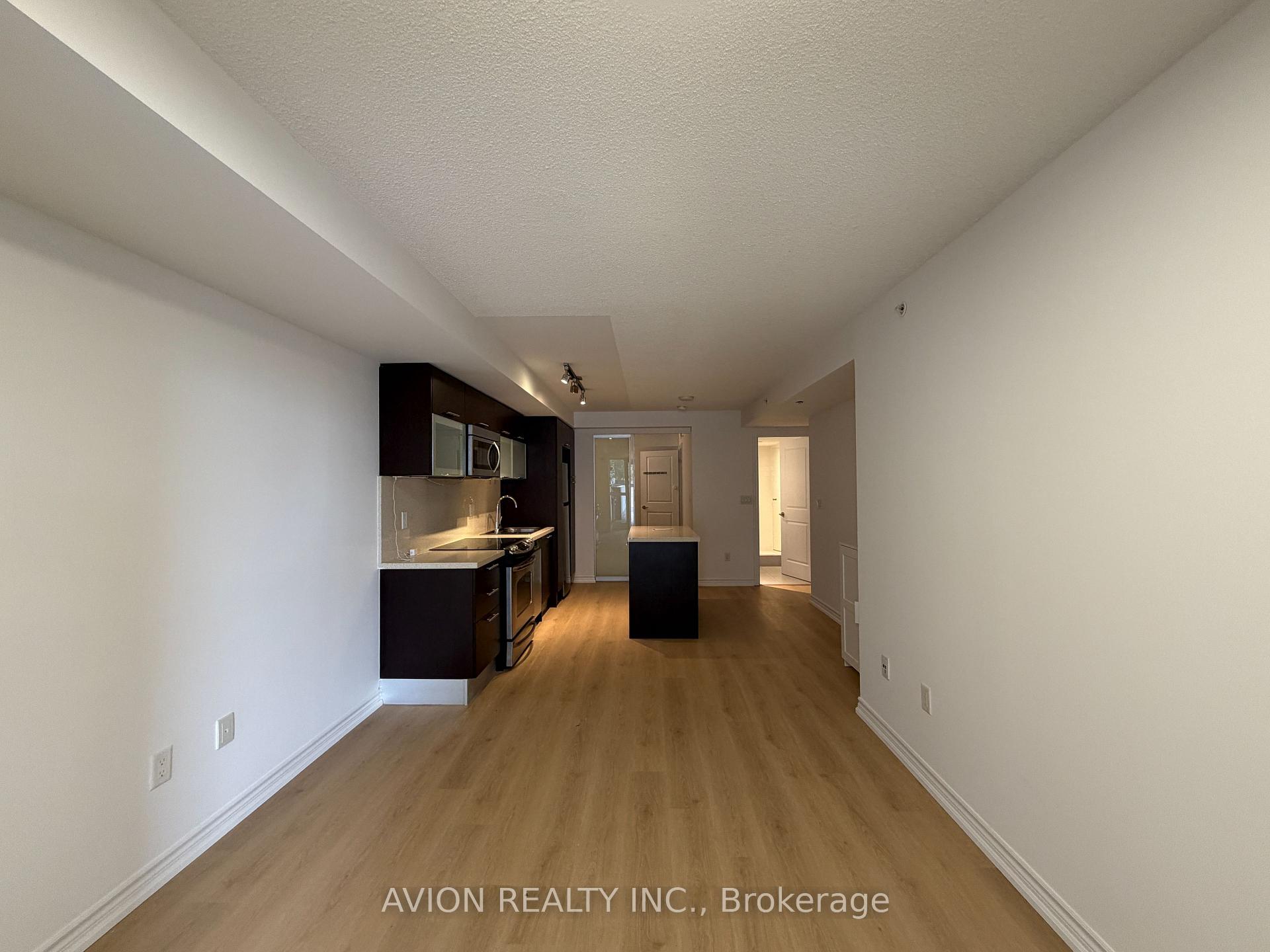 Photo 3 of Unit 1408, 386 Yonge Street, Toronto, Bay Street Corridor — HOMEH