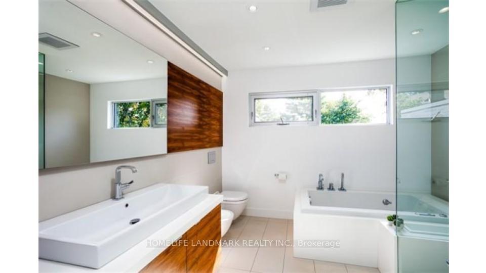 Photo 14 of 288 Vance Drive, Oakville, Bronte — HOMEH