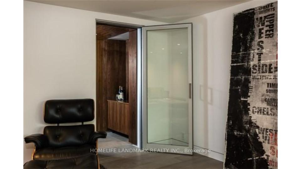 Photo 15 of 288 Vance Drive, Oakville, Bronte — HOMEH